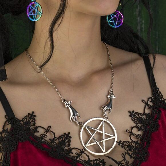 Large Silver Pentagram Collar Necklace - Picture 2 of 6